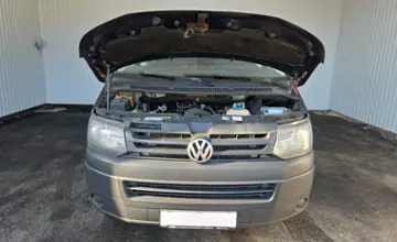 Volkswagen Caravelle 2014 года за 49 990 BYN в Минск