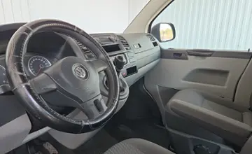 Volkswagen Caravelle 2014 года за 49 990 BYN в Минск