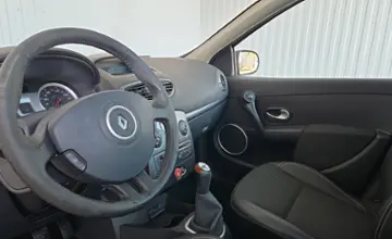 Renault Clio 2009 года за 18 990 BYN в Минск