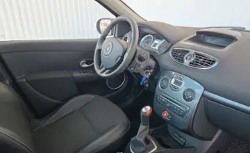 Renault Clio 2009 года за 18 990 BYN в Минск