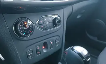 Renault Sandero 2017 года за 32 590 BYN в Минск