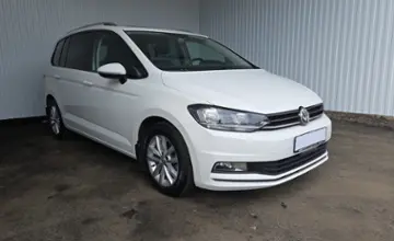 Volkswagen Touran 2017 года за 51 990 BYN в Минск