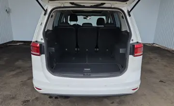 Volkswagen Touran 2017 года за 51 990 BYN в Минск