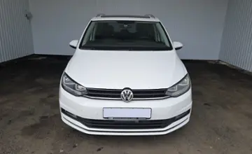 Volkswagen Touran 2017 года за 51 990 BYN в Минск