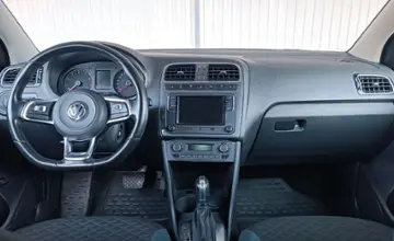 Volkswagen Polo 2019 года за 32 990 BYN в Минск