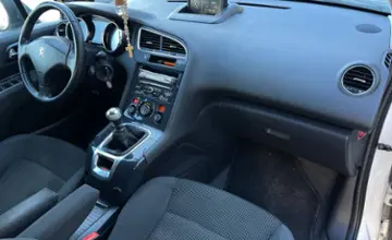 Peugeot 5008 2016 года за 38 590 BYN в Гродно