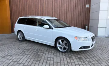 Volvo V70 2011 года за 39 990 BYN в Гродно
