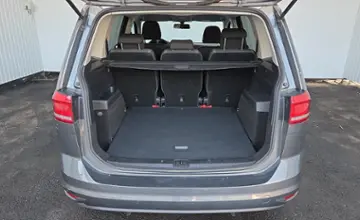 Volkswagen Touran 2016 года за 41 390 BYN в Минск