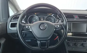 Volkswagen Touran 2016 года за 41 390 BYN в Минск