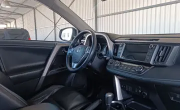 Toyota RAV4 2018 года за 63 990 BYN в Минск