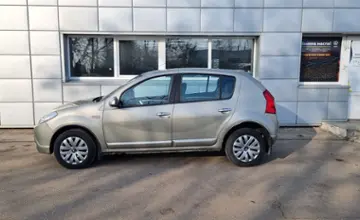 Renault Sandero 2011 года за 12 990 BYN в Витебск