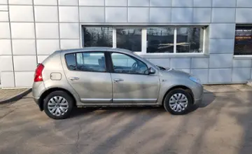 Renault Sandero 2011 года за 12 990 BYN в Витебск