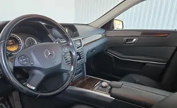 Mercedes-Benz E-Класс 2012 года за 38 390 BYN в Минск
