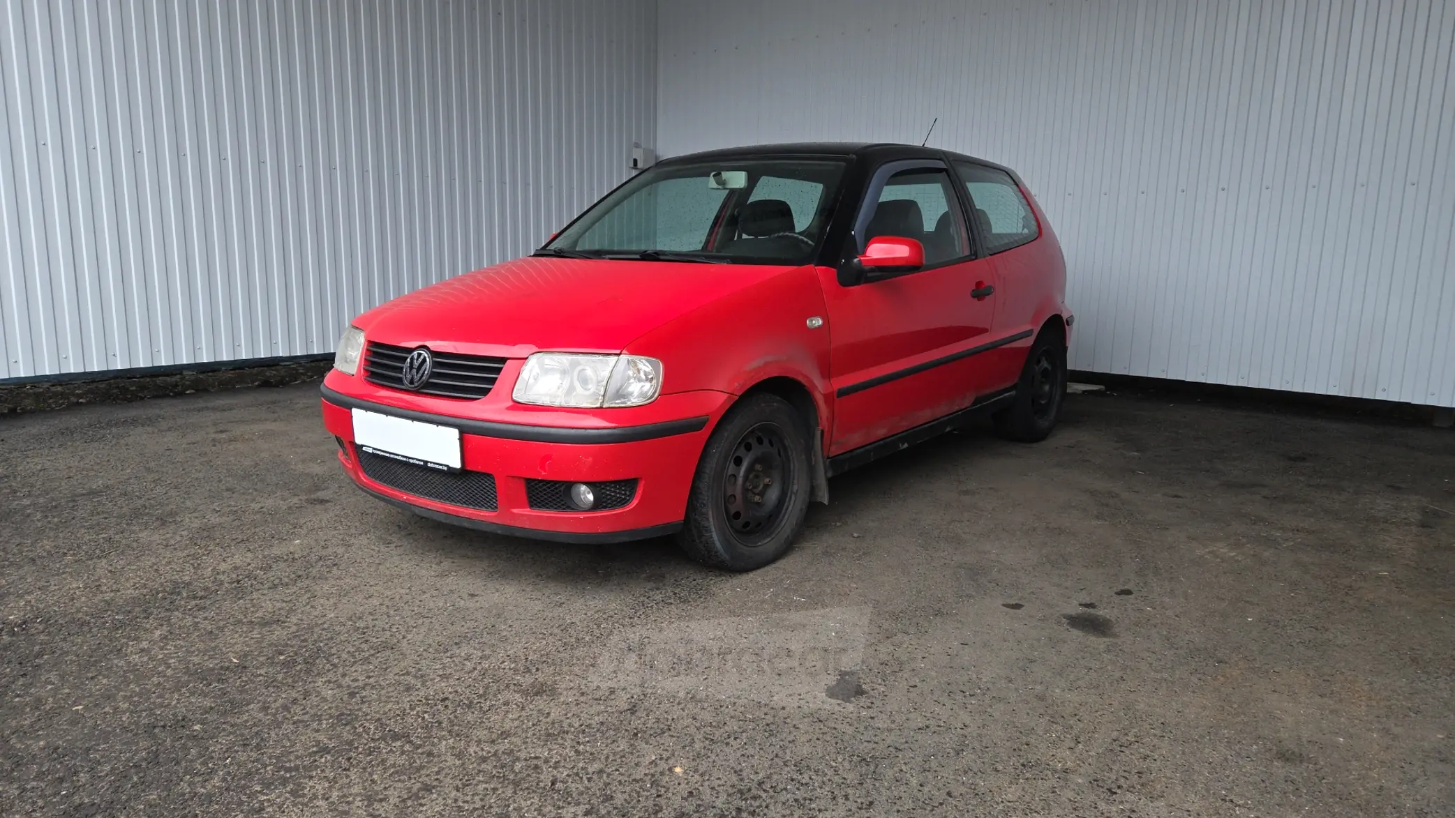Volkswagen Polo 2000 года за 7 990 BYN в Минск