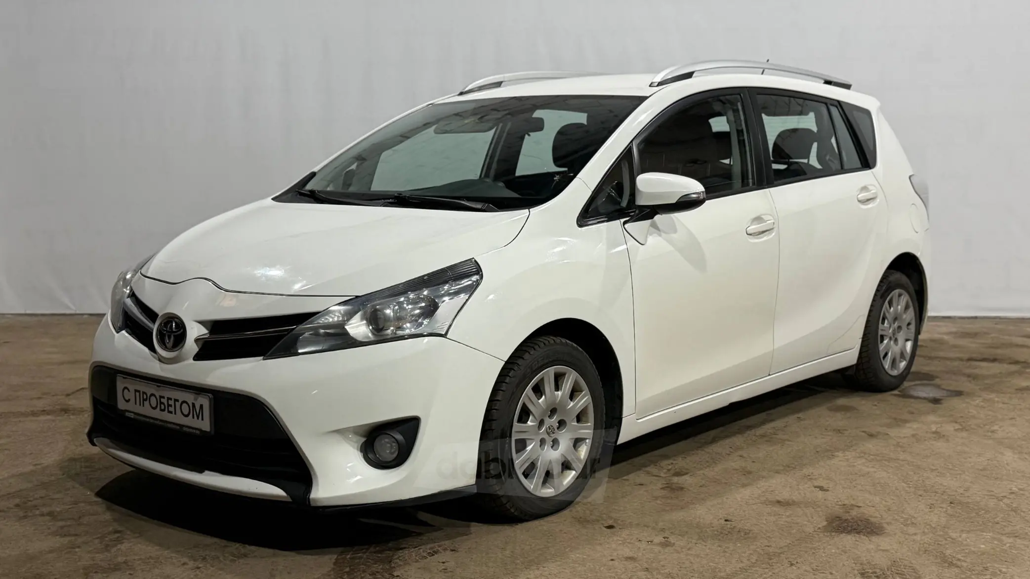 Toyota Verso 2016 года за 36 990 BYN в Гомель