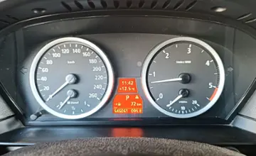 BMW 5 серии 2004 года за 29 990 BYN в Минск