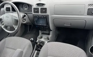 Kia Rio 2003 года за 7 990 BYN в Могилев