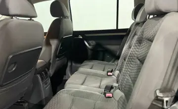 Volkswagen Touran 2007 года за 17 190 BYN в Гомель