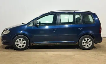 Volkswagen Touran 2007 года за 17 190 BYN в Гомель
