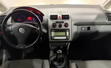Volkswagen Touran 2007 года за 17 190 BYN в Гомель