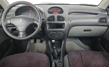 Peugeot 206 2009 года за 8 990 BYN в Минск