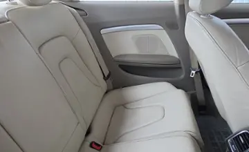 Audi A5 2011 года за 29 990 BYN в Минск