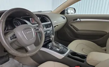 Audi A5 2011 года за 29 990 BYN в Минск