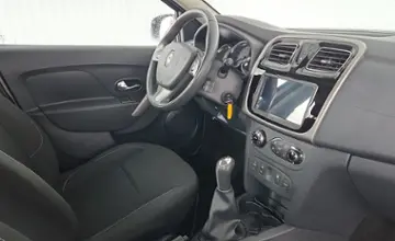 Renault Sandero 2018 года за 29 990 BYN в Минск