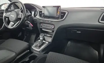 Kia Ceed SW 2020 года за 50 990 BYN в Минск
