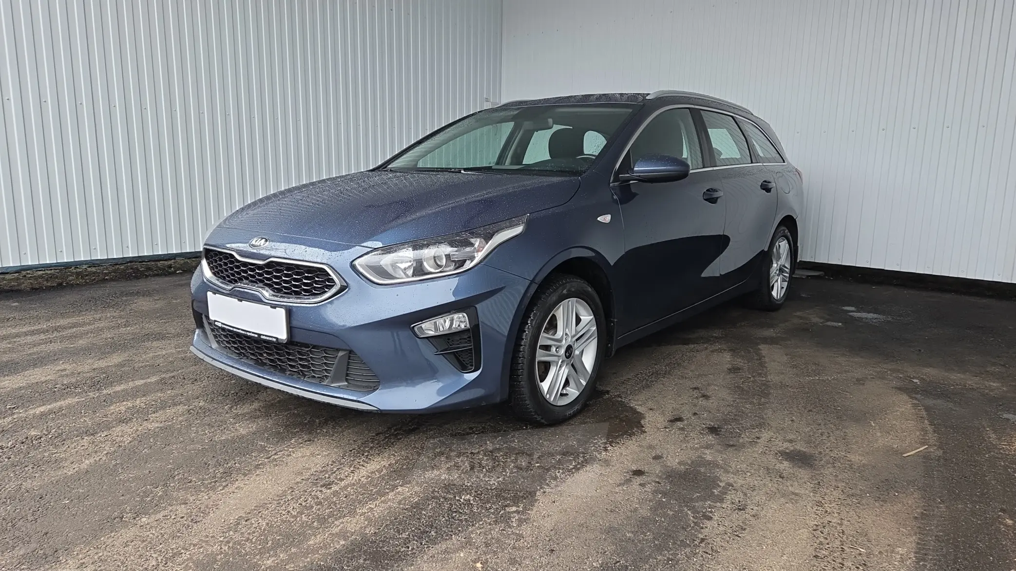 Kia Ceed SW 2020 года за 50 990 BYN в Минск