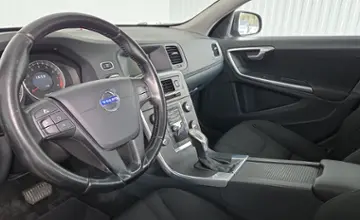 Volvo S60 2012 года за 27 990 BYN в Минск