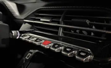 Peugeot 2008 2021 года за 45 190 BYN в Гомель