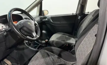 Opel Zafira 2003 года за 10 990 BYN в Гомель