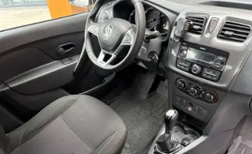 Renault Logan 2019 года за 29 990 BYN в Гродно