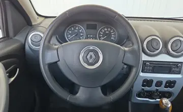 Renault Sandero 2014 года за 20 990 BYN в Минск