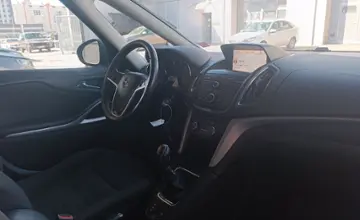 Opel Zafira 2013 года за 32 990 BYN в Минск