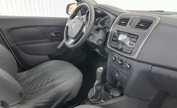 Renault Sandero 2015 года за 23 990 BYN в Минск