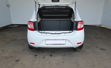 Renault Sandero 2015 года за 23 990 BYN в Минск