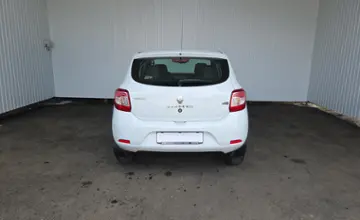 Renault Sandero 2015 года за 23 990 BYN в Минск