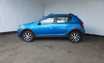 Renault Sandero 2015 года за 25 990 BYN в Минск