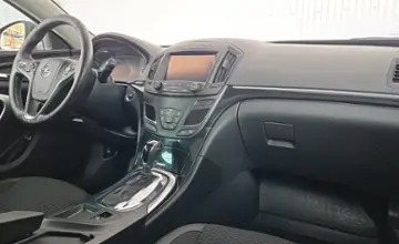 Opel Insignia 2016 года за 38 990 BYN в Минск