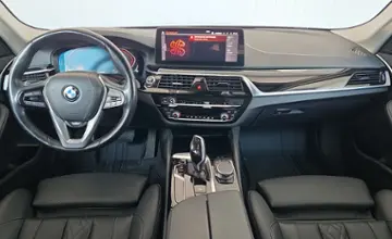 BMW 5 серии 2021 года за 139 990 BYN в Минск