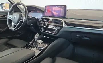 BMW 5 серии 2021 года за 139 990 BYN в Минск