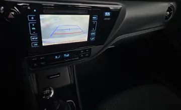Toyota Corolla 2017 года за 36 990 BYN в Минск