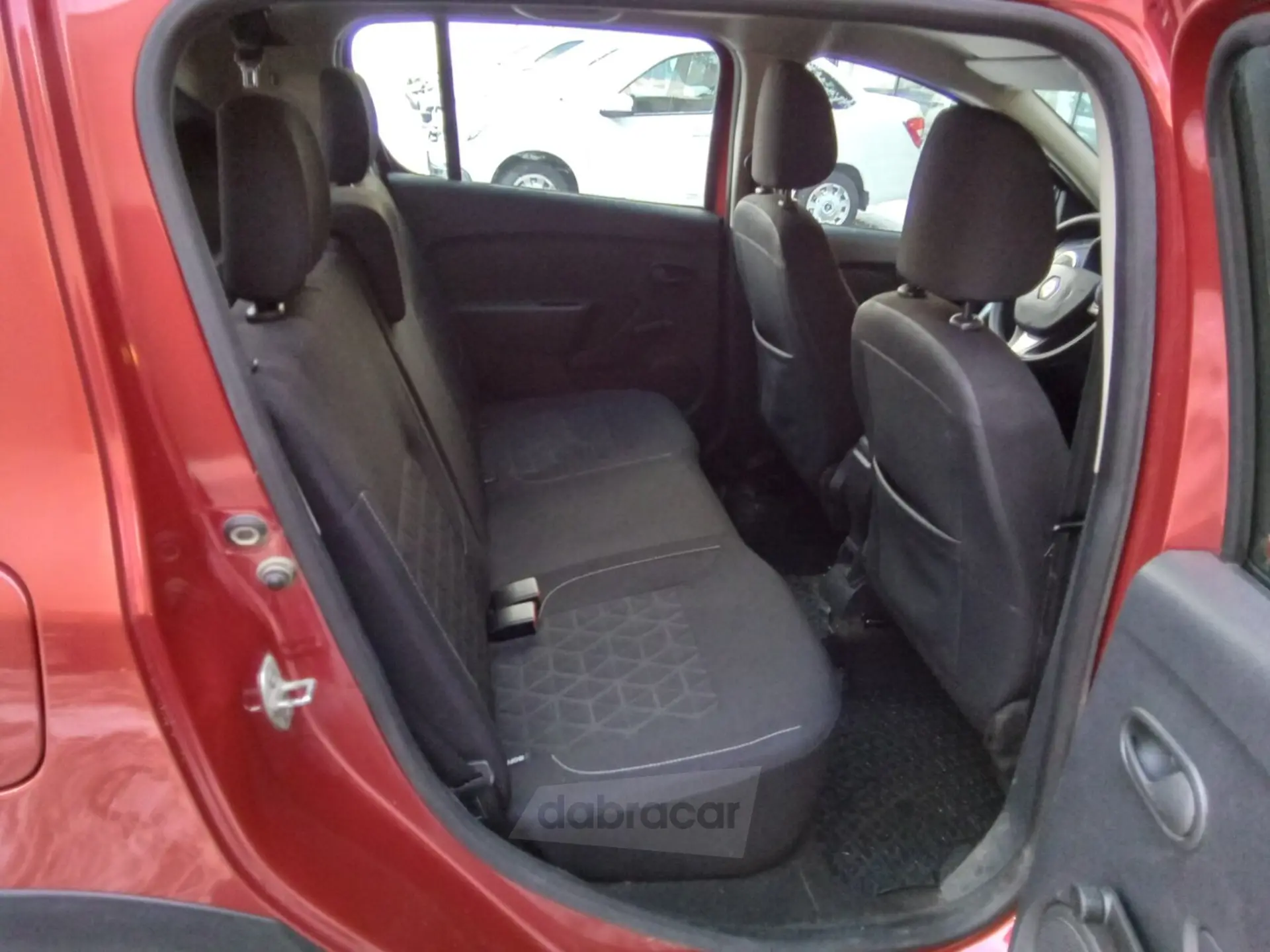  Sandero