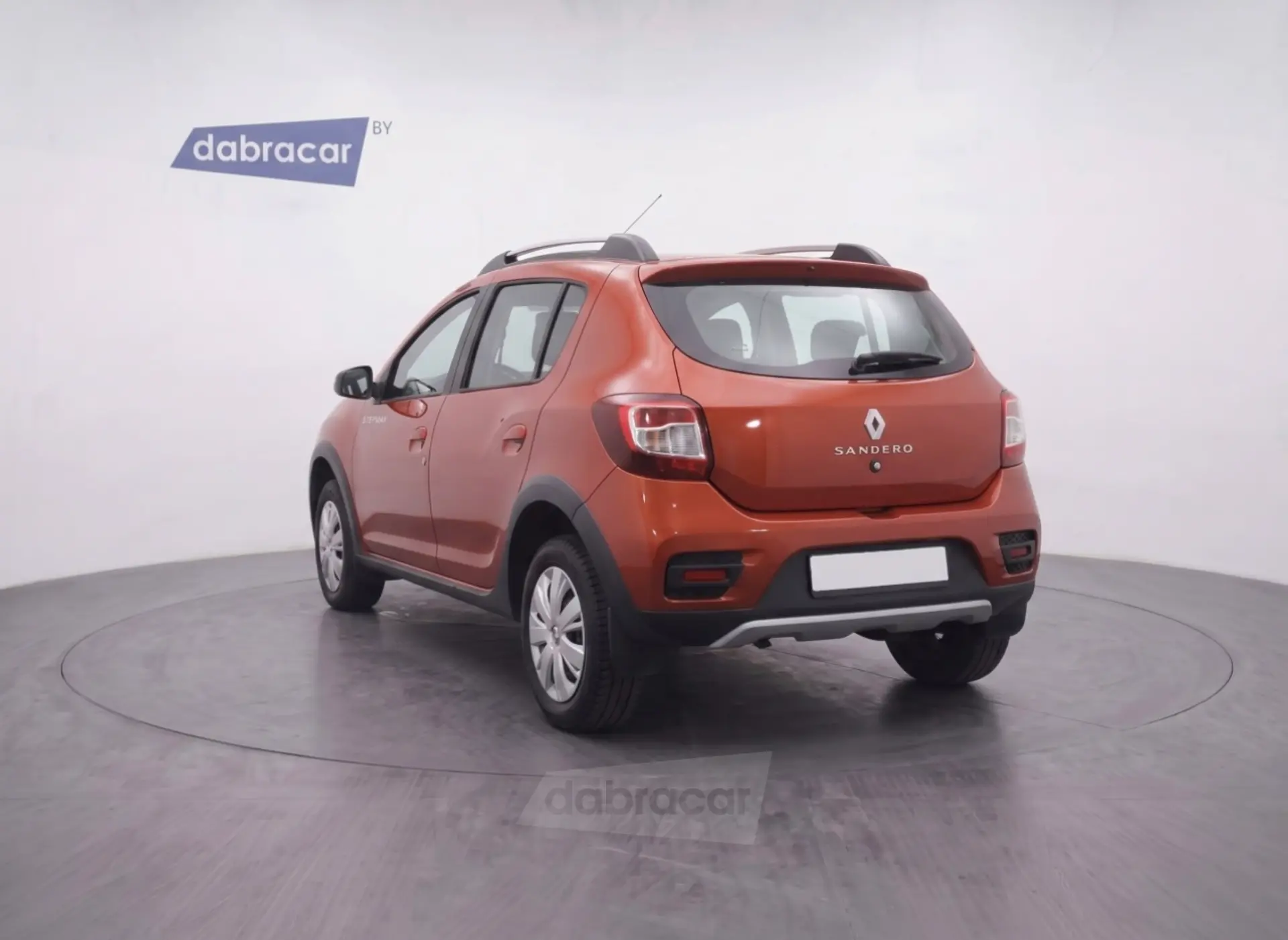  Sandero