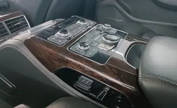 Audi A8 2012 года за 68 690 BYN в Минск