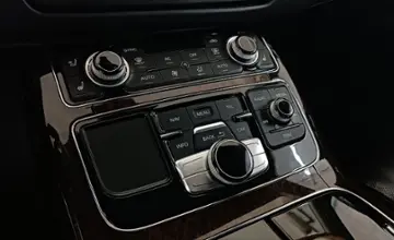 Audi A8 2012 года за 68 690 BYN в Минск