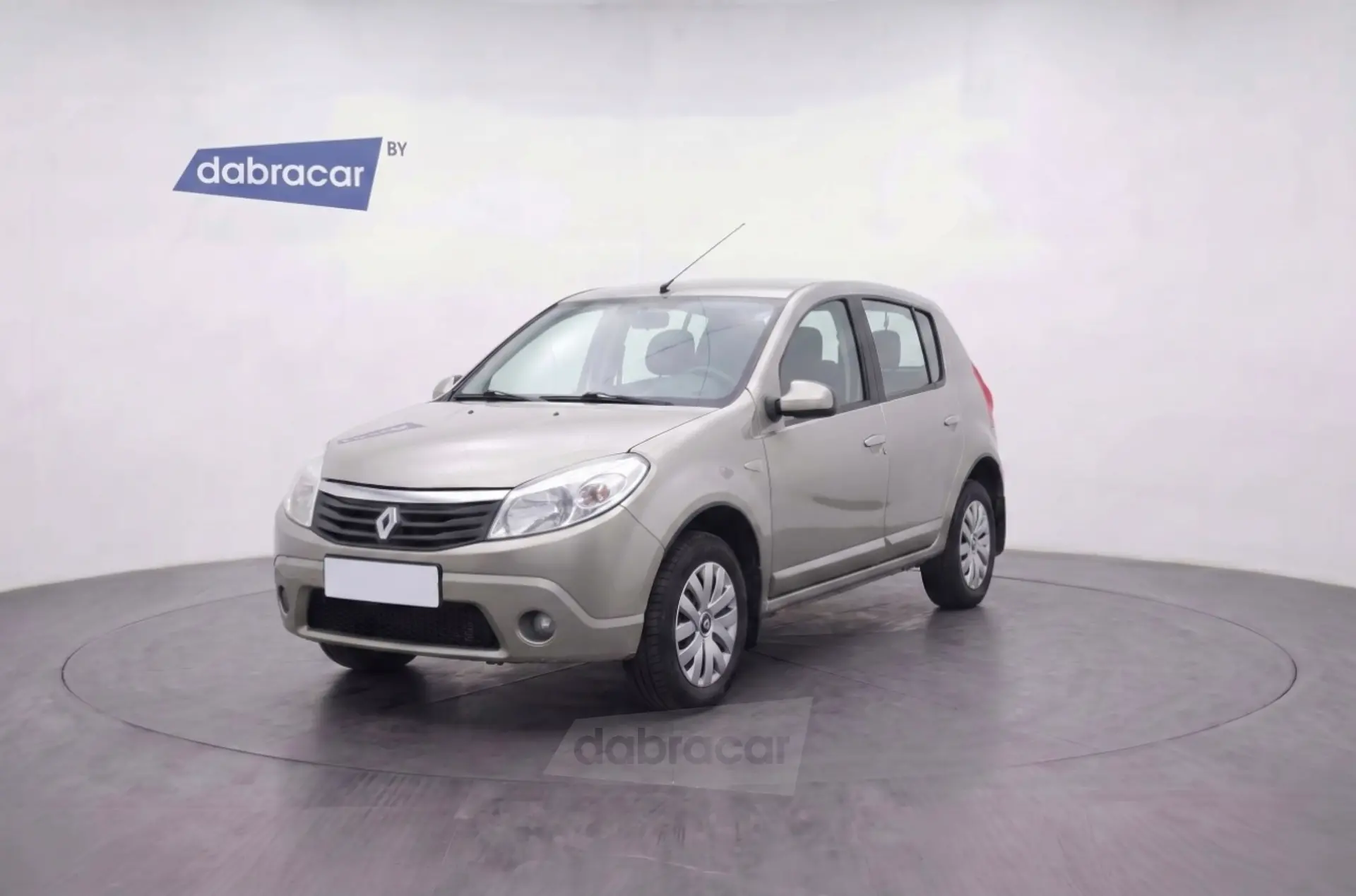 Renault Sandero 2011 года за 9 990 BYN в Могилев
