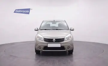 Renault Sandero 2011 года за 9 990 BYN в Могилев
